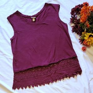 Merona plum crochet lace hem tank
